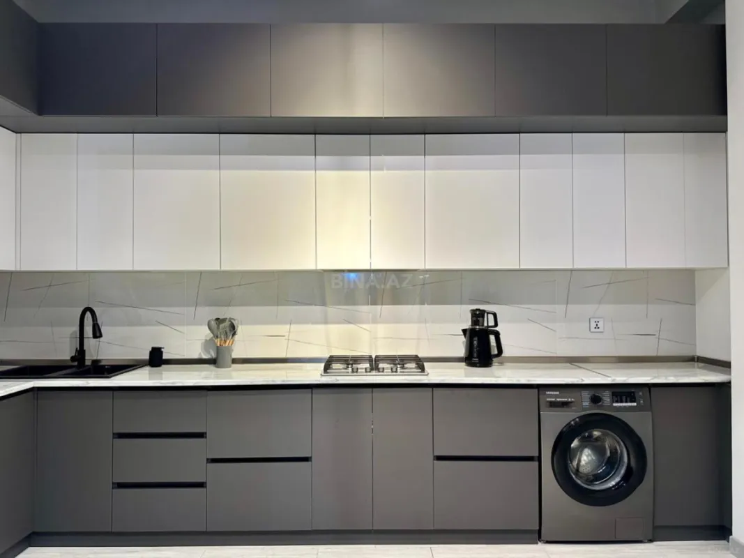 Kirayə verilir 5 otaqlı həyət evi 250 m²