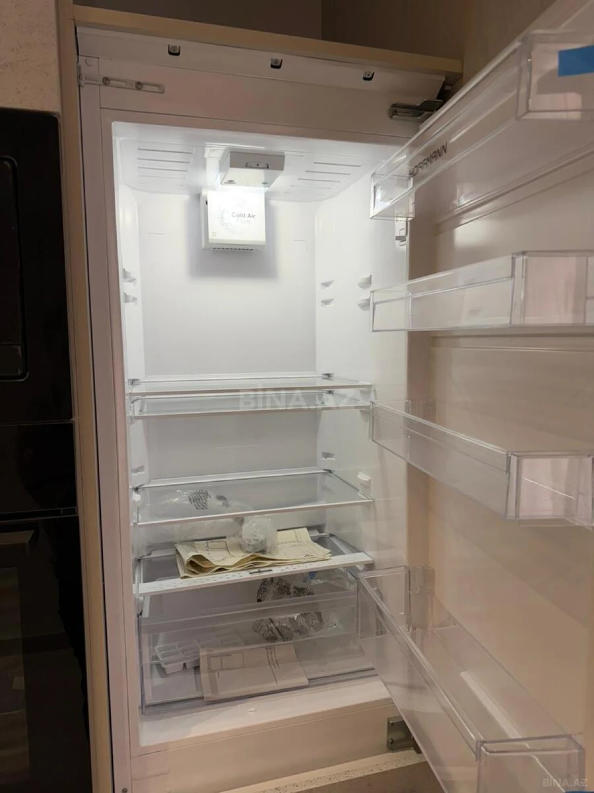 Satılır 2 otaqlı mənzil 106 m²