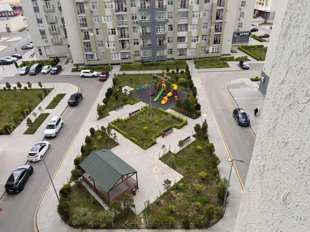 Kirayə verilir 3 otaqlı mənzil 100 m²