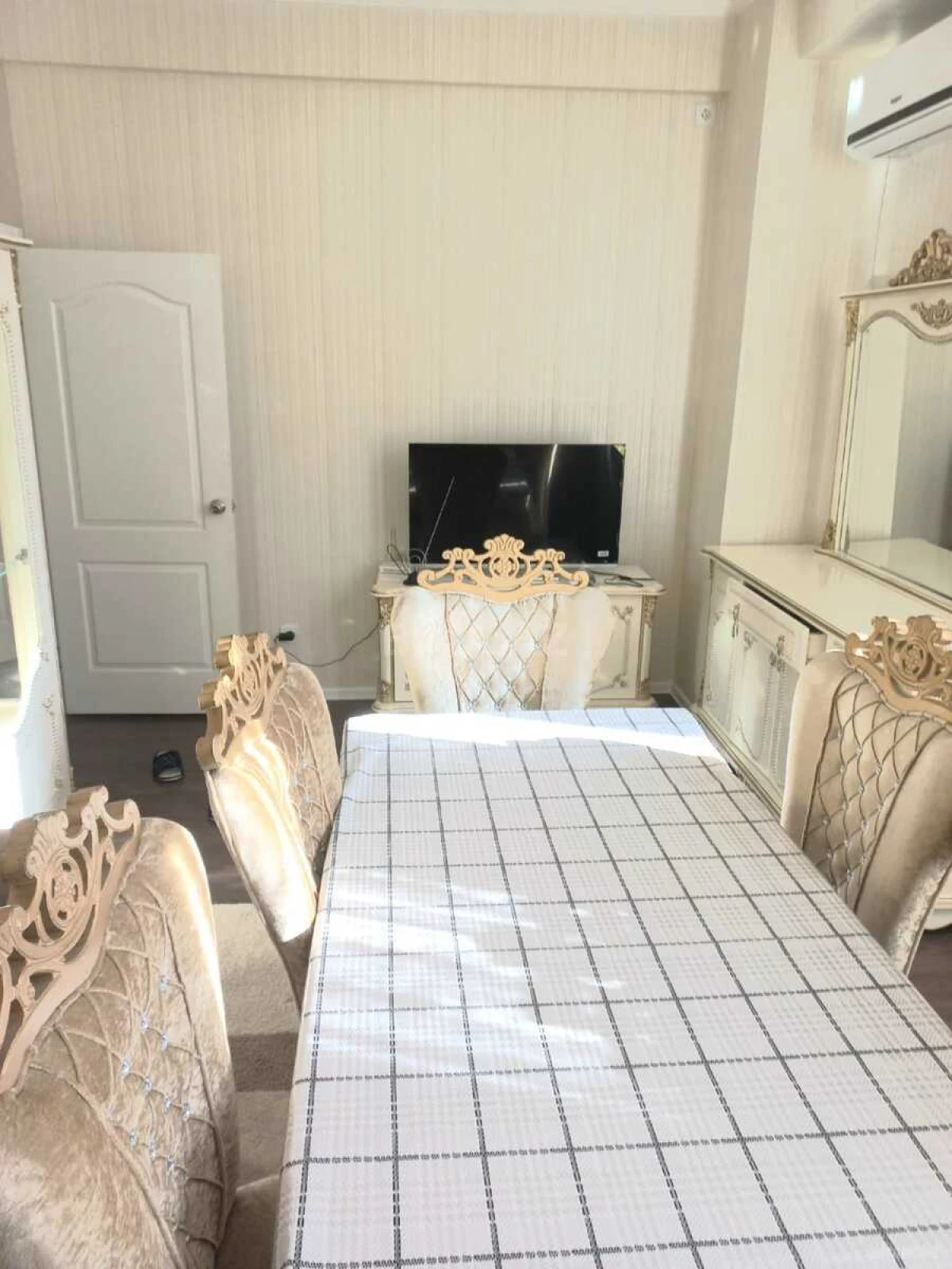 Kirayə verilir 3 otaqlı mənzil 100 m²