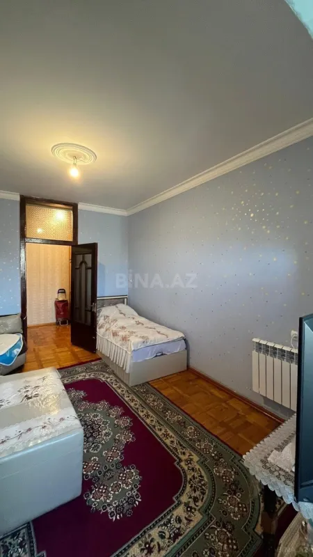 Satılır 2 otaqlı mənzil 60 m²