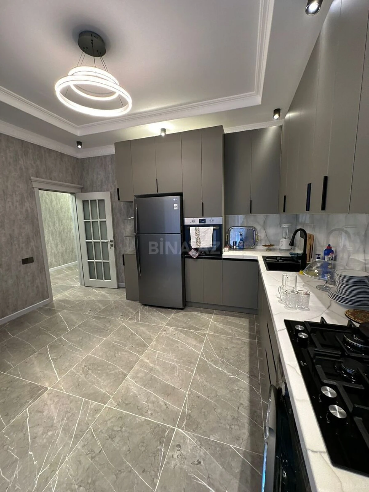 Kirayə verilir 4 otaqlı həyət evi 220 m²