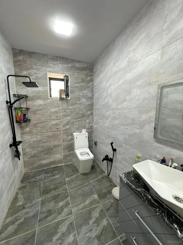 Kirayə verilir 4 otaqlı həyət evi 220 m²