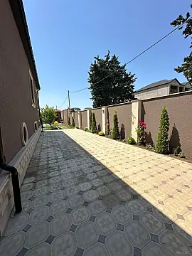 Kirayə verilir 4 otaqlı həyət evi 220 m²