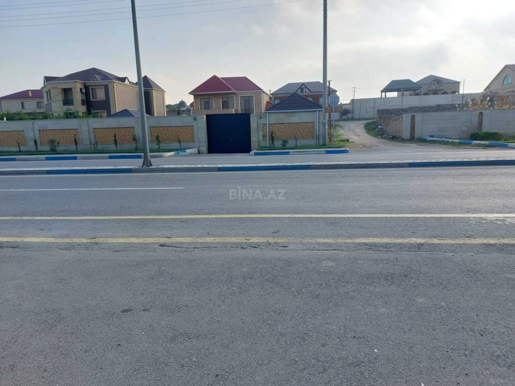 Kirayə verilir 5 otaqlı həyət evi 250 m²