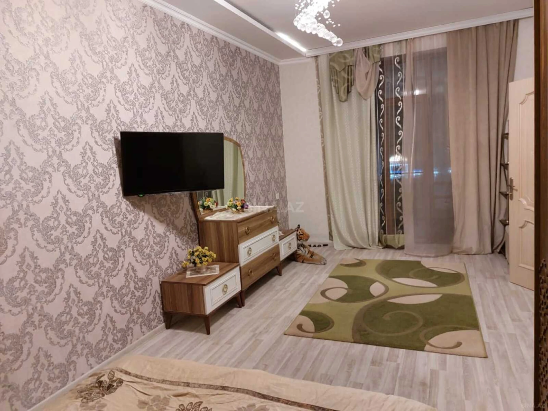 Kirayə verilir 5 otaqlı həyət evi 250 m²