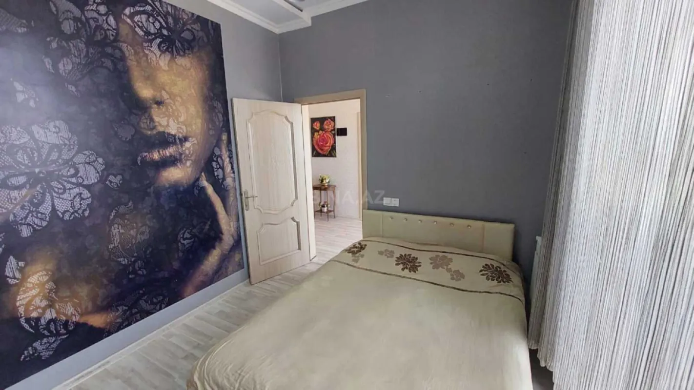 Kirayə verilir 5 otaqlı həyət evi 250 m²