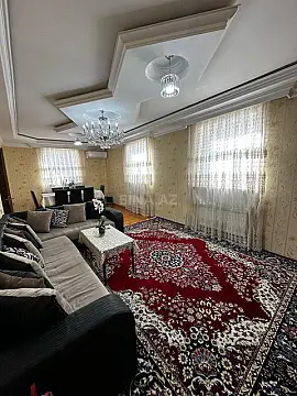 Satılır 4 otaqlı həyət evi 180 m²