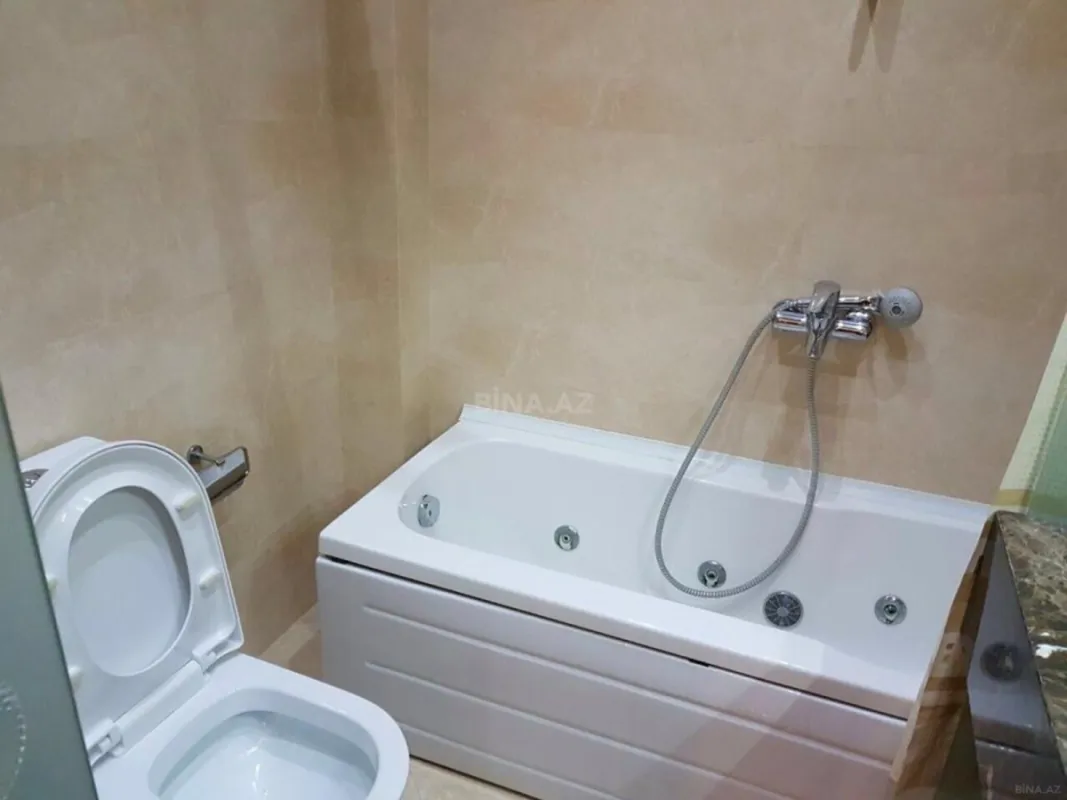 Kirayə verilir 2 otaqlı mənzil 70 m²
