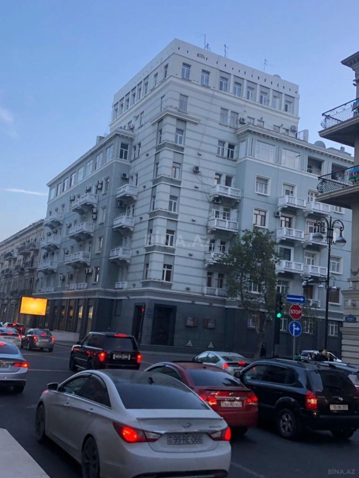 Kirayə verilir 2 otaqlı mənzil 70 m²