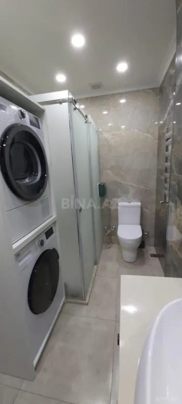Satılır 3 otaqlı mənzil 95 m²