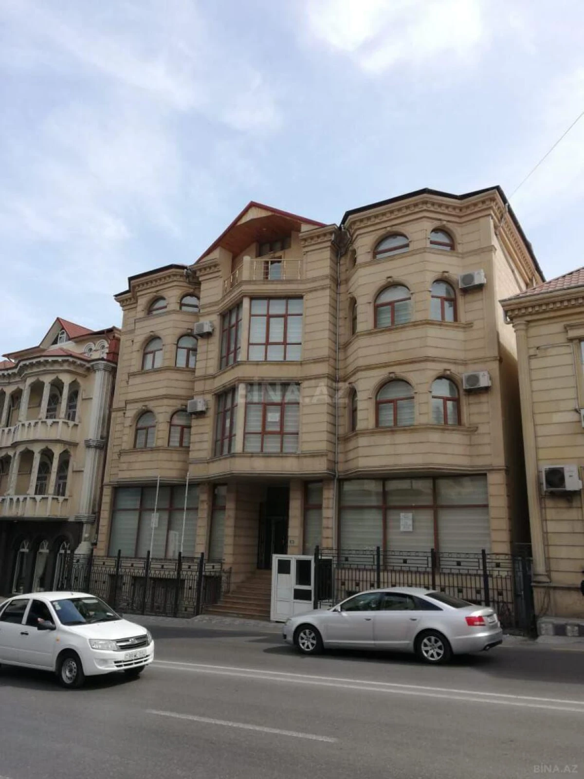 Kirayə verilir obyekt 1250 m²