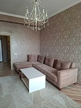 Kirayə verilir 2 otaqlı mənzil 76 m² — Bakı, Nərimanov 2 otaq 76.00 m²