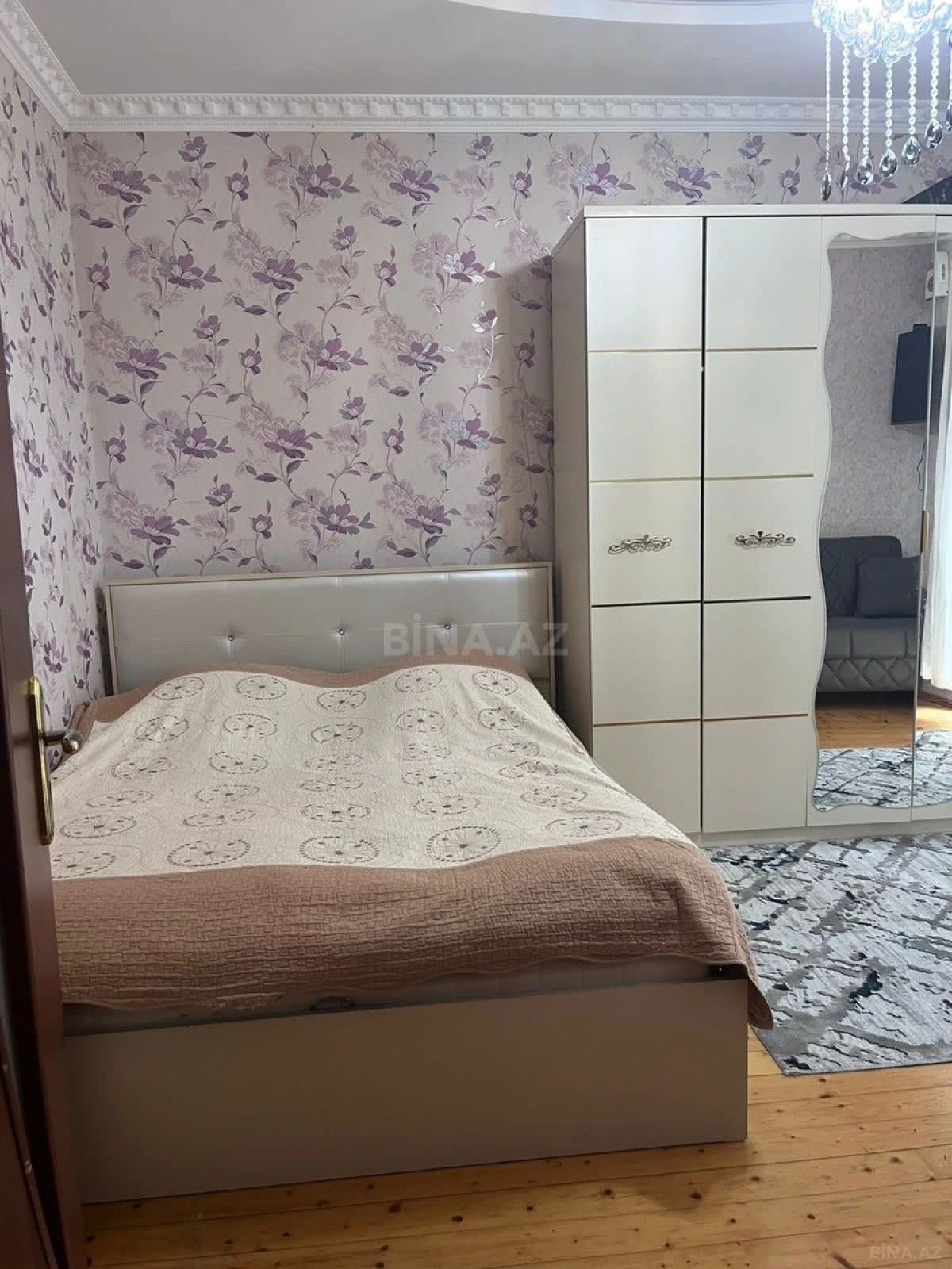 Kirayə verilir 1 otaqlı mənzil 40 m²