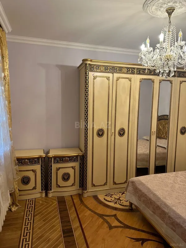 Kirayə verilir 9 otaqlı həyət evi 850 m²