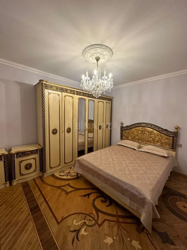 Kirayə verilir 9 otaqlı həyət evi 850 m²