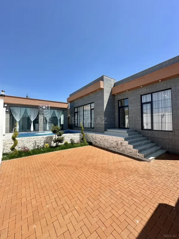 Satılır 4 otaqlı həyət evi 202 m²
