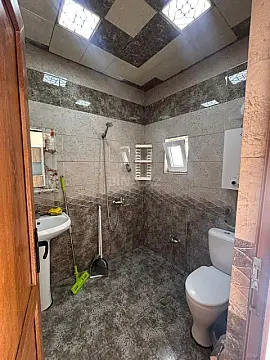 Satılır 2 otaqlı həyət evi 68 m²