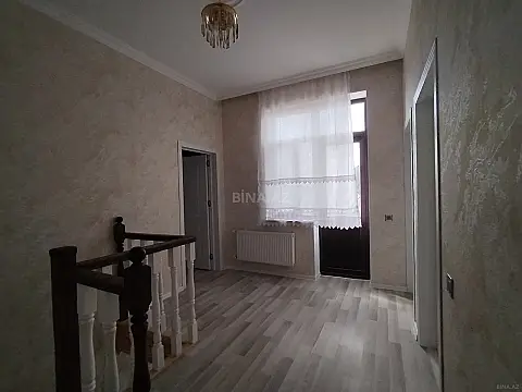 Satılır 4 otaqlı həyət evi 100 m²