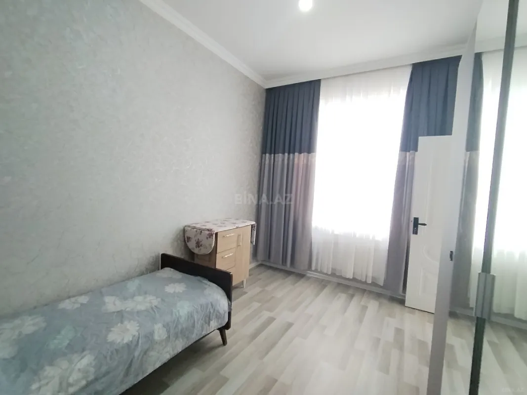 Satılır 4 otaqlı həyət evi 100 m²