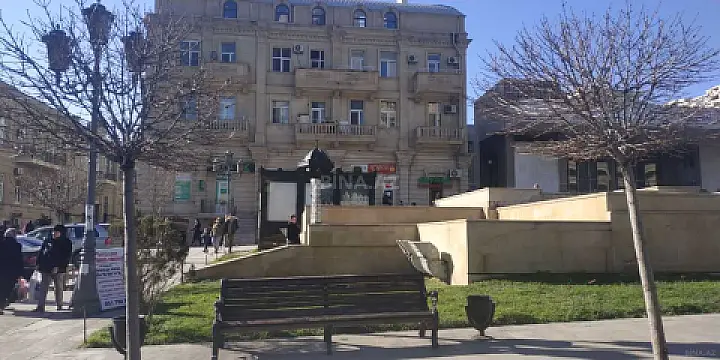 Satılır 3 otaqlı mənzil 100 m² — Bakı, Nizami 3 otaq 100.00 m²