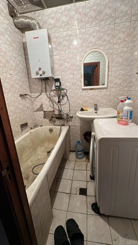 Kirayə verilir 1 otaqlı mənzil 45 m²