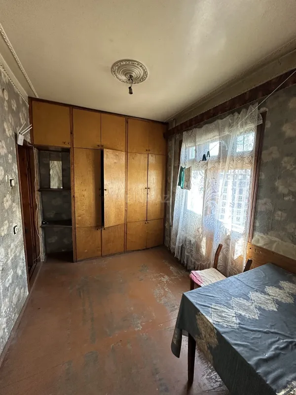 Kirayə verilir 1 otaqlı mənzil 45 m²