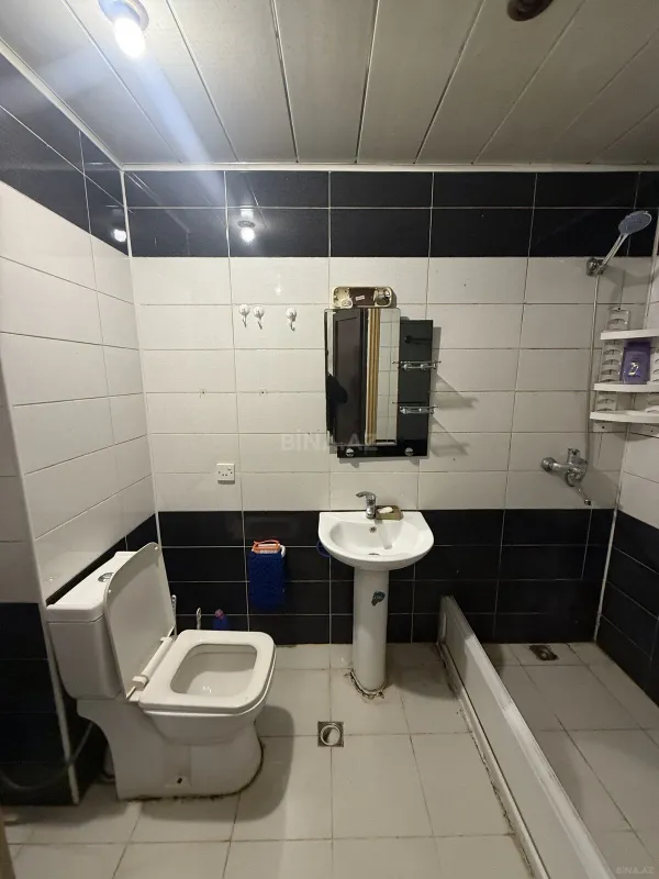 Kirayə verilir 2 otaqlı mənzil 60 m²