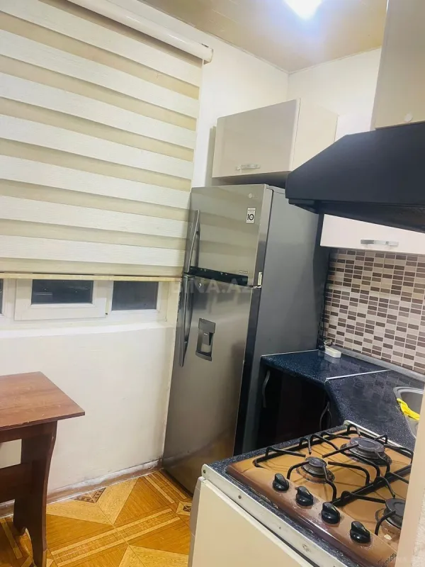 Kirayə verilir 2 otaqlı mənzil 50 m²