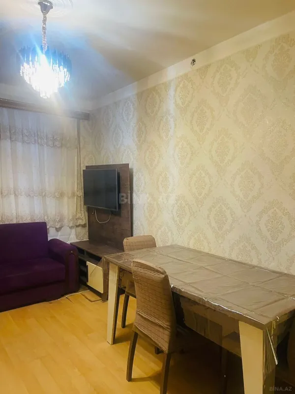 Kirayə verilir 2 otaqlı mənzil 50 m²