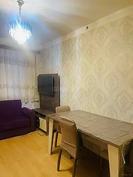 Kirayə verilir 2 otaqlı mənzil 50 m²