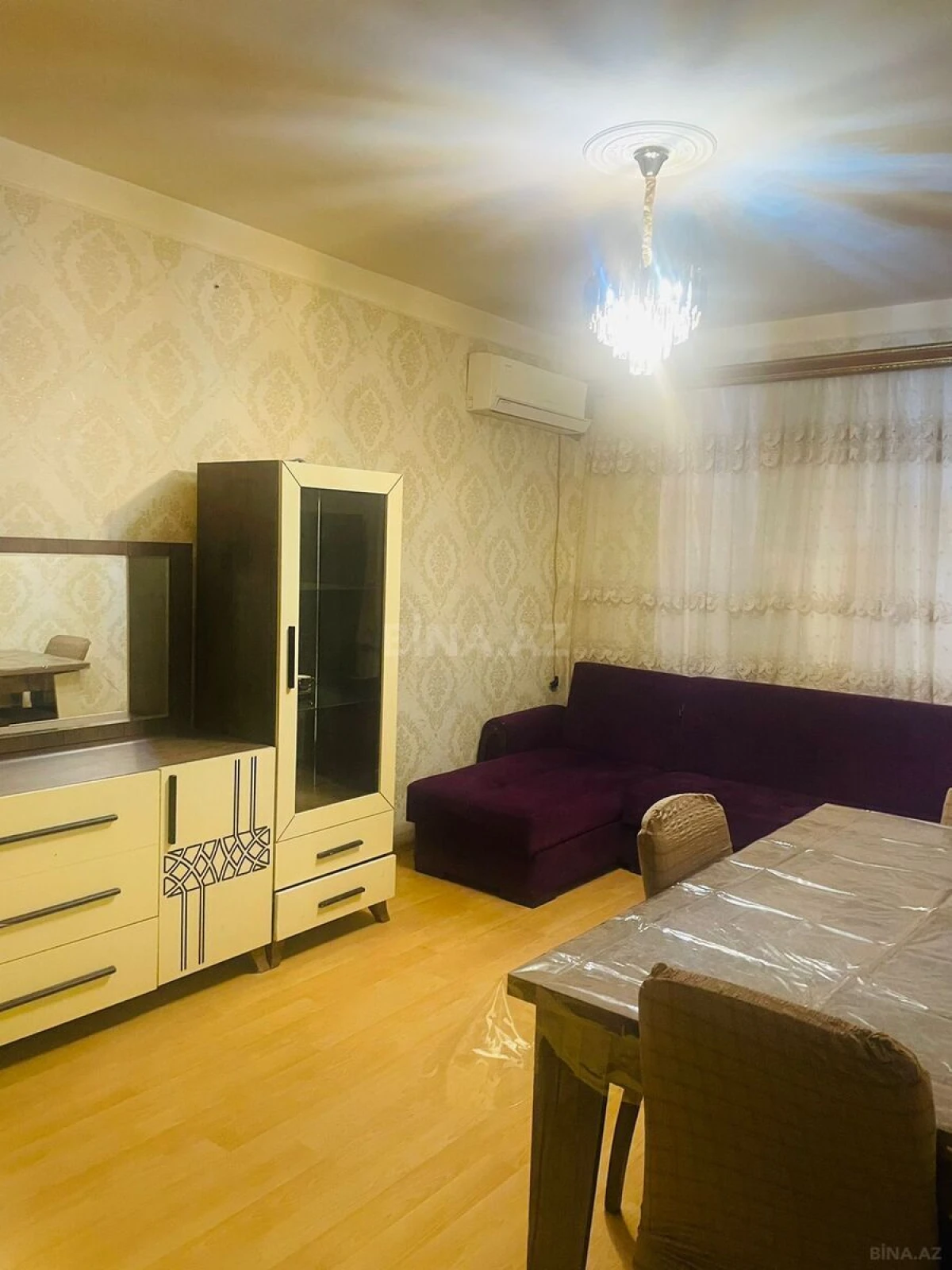 Kirayə verilir 2 otaqlı mənzil 50 m²