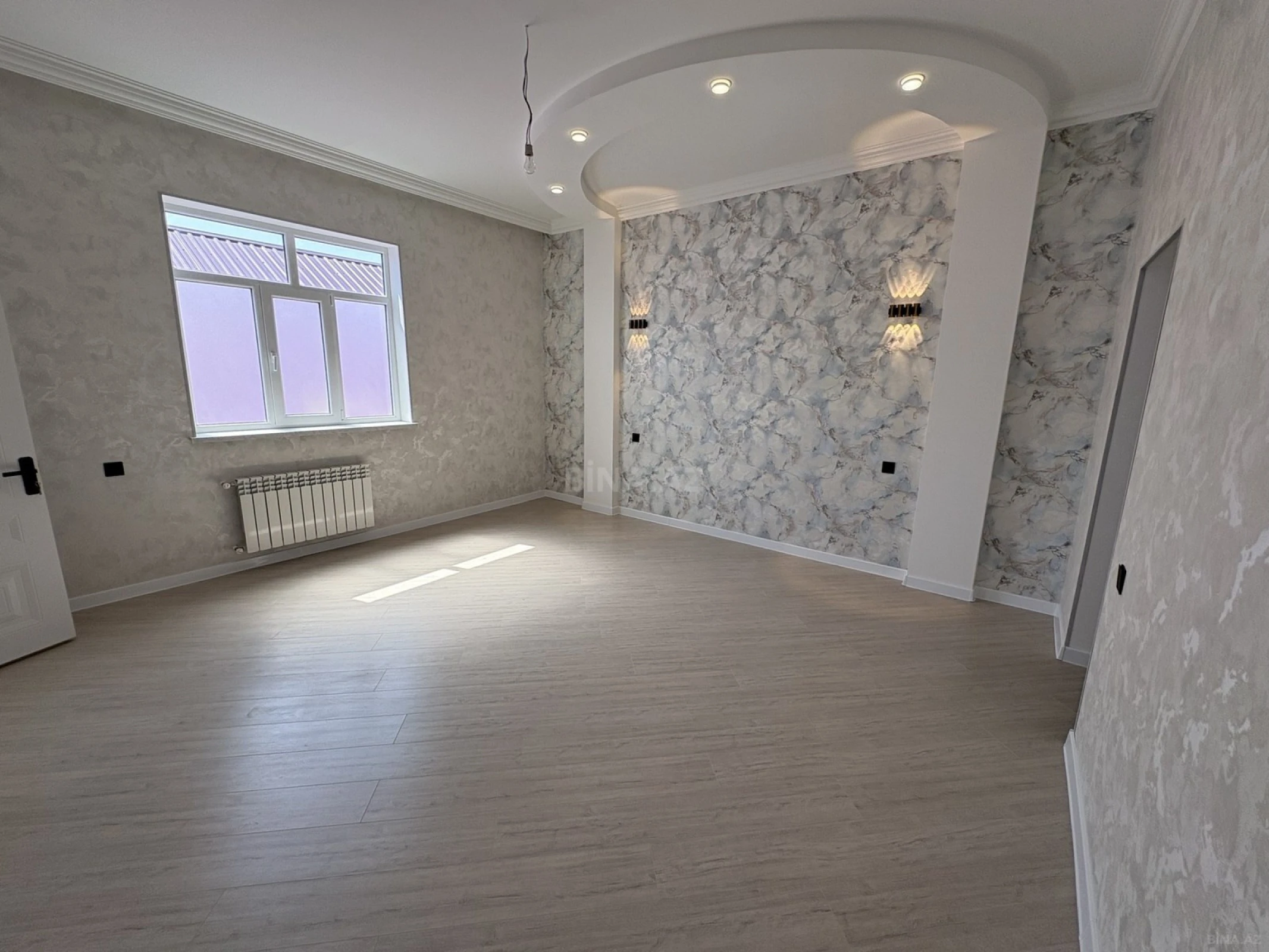 Satılır 4 otaqlı həyət evi 230 m²