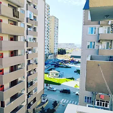 Satılır 1 otaqlı mənzil 30 m² — Xırdalan 1 otaq 30.00 m²