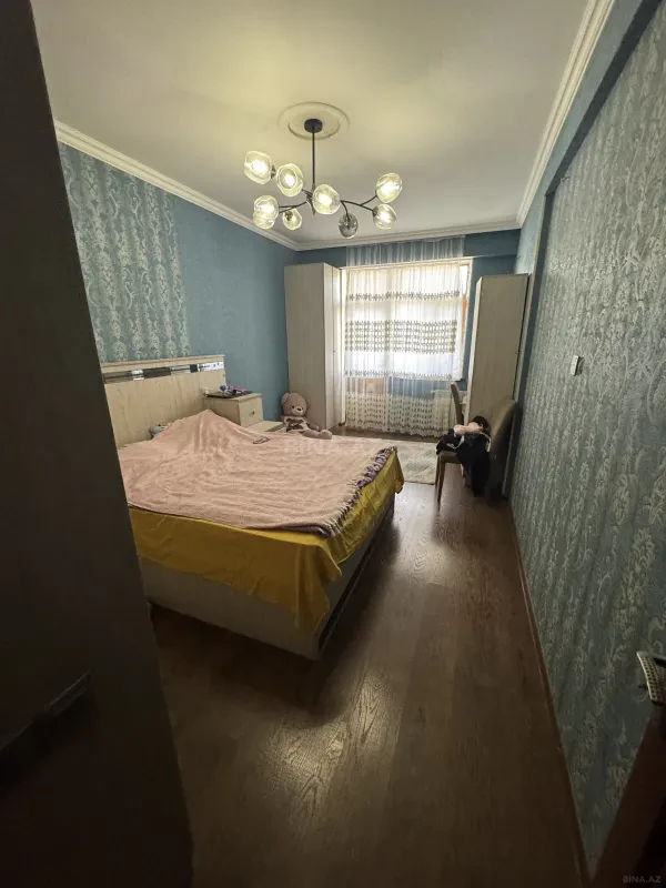 Kirayə verilir 2 otaqlı mənzil 60 m²