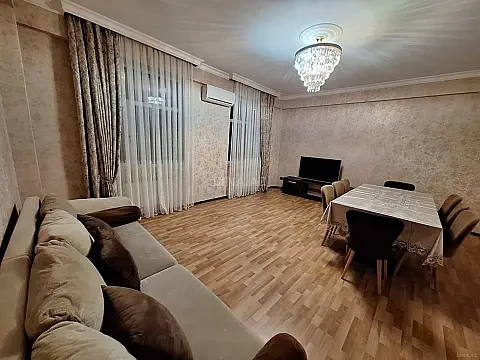 Kirayə verilir 3 otaqlı mənzil 94 m² — Bakı, Səbail 3 otaq 94.00 m²