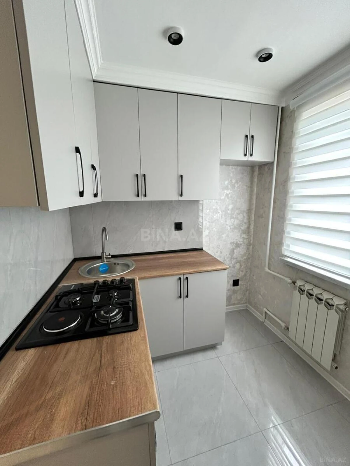 Satılır 1 otaqlı mənzil 40 m²