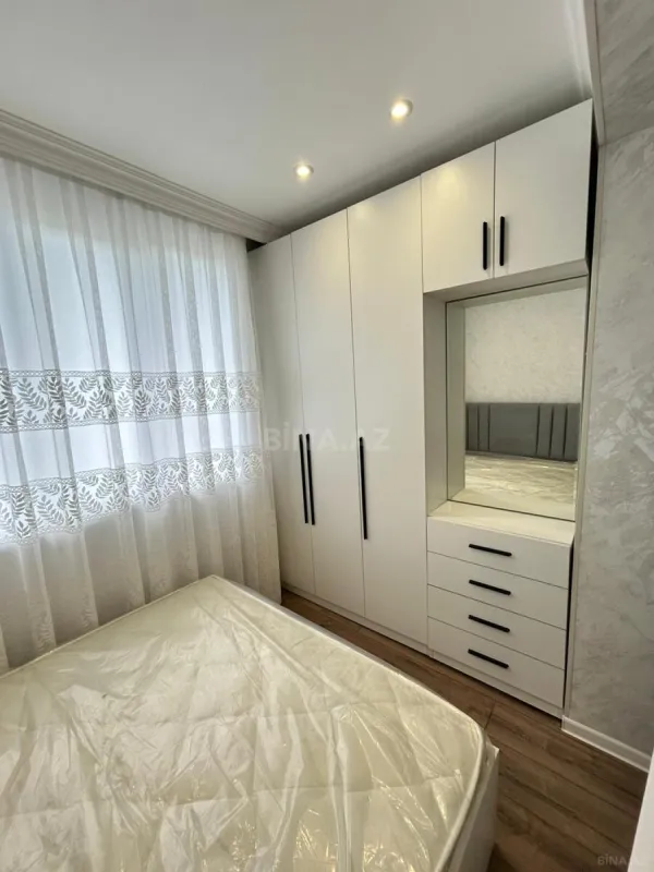 Satılır 1 otaqlı mənzil 40 m²