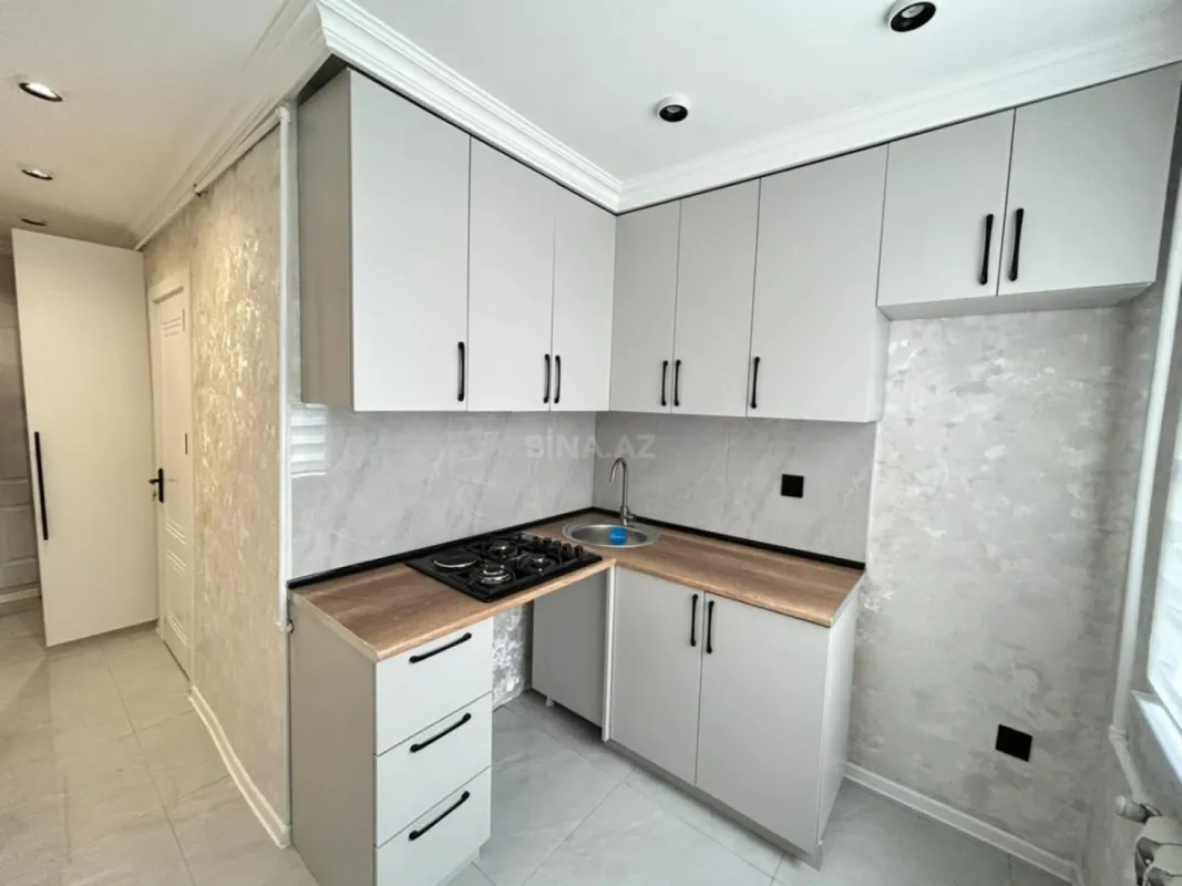 Satılır 1 otaqlı mənzil 40 m²