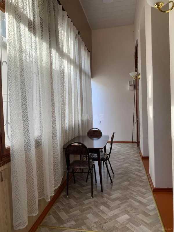 Kirayə verilir 2 otaqlı mənzil 55 m²