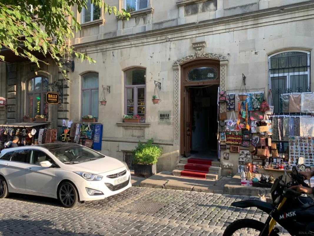 Kirayə verilir 2 otaqlı mənzil 55 m²