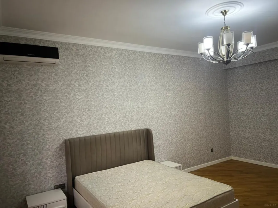 Kirayə verilir 2 otaqlı mənzil 90 m²