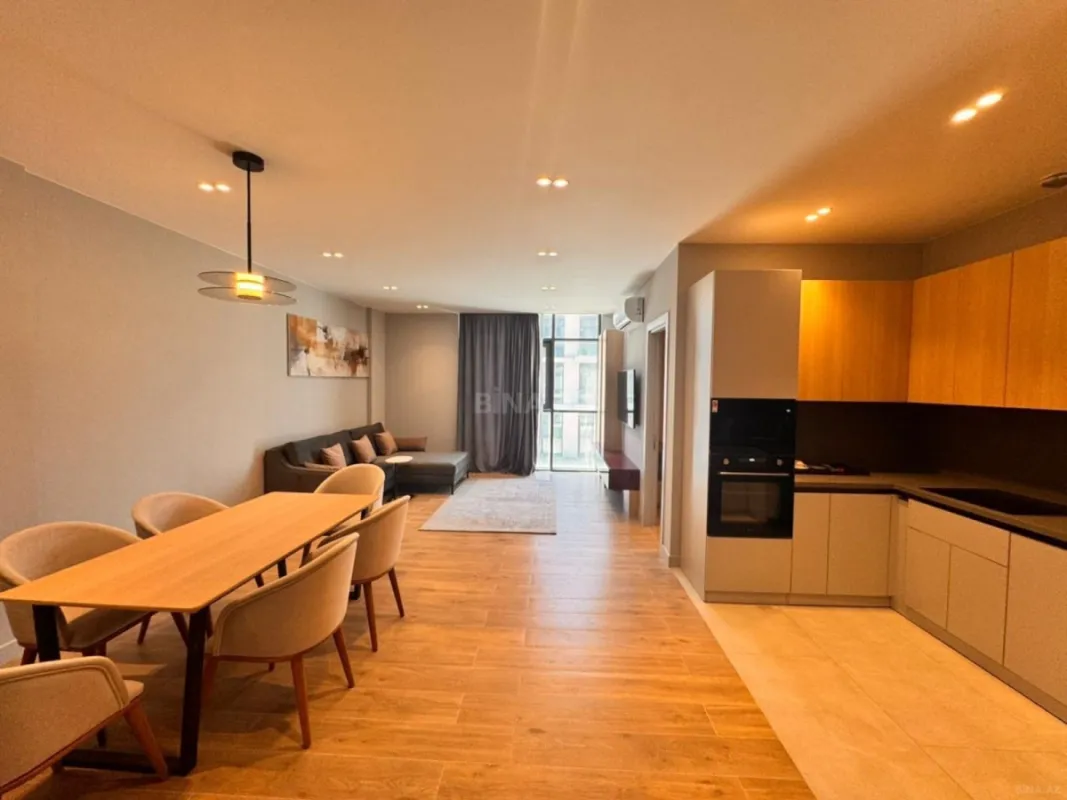 Kirayə verilir 2 otaqlı mənzil 89 m²