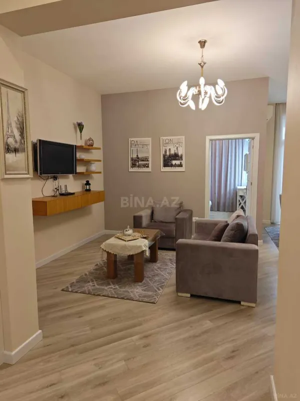 Satılır 2 otaqlı mənzil 64 m²