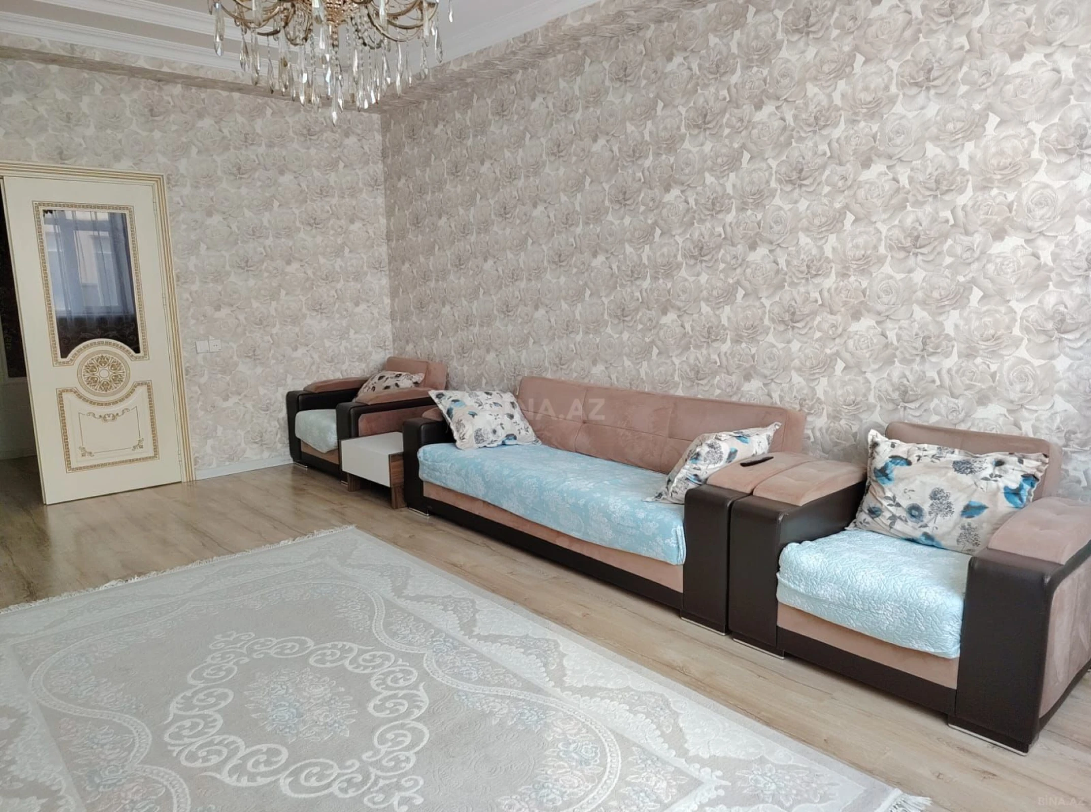 Satılır 3 otaqlı mənzil 90 m²