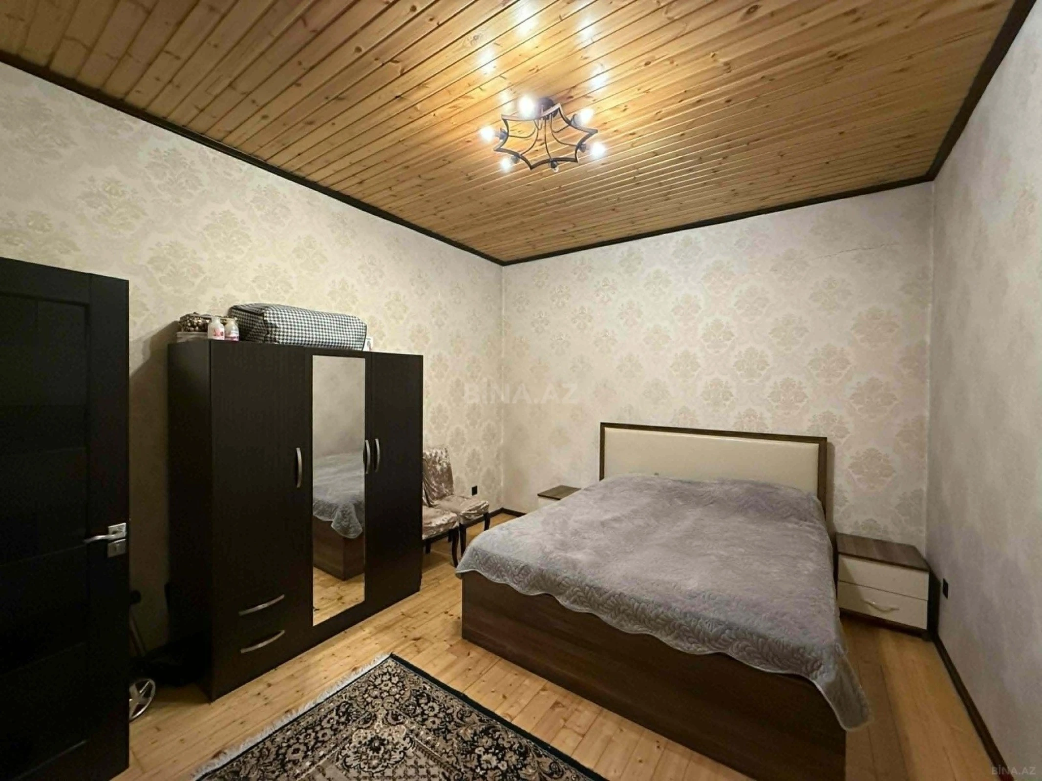 Kirayə verilir 2 otaqlı həyət evi 85 m²