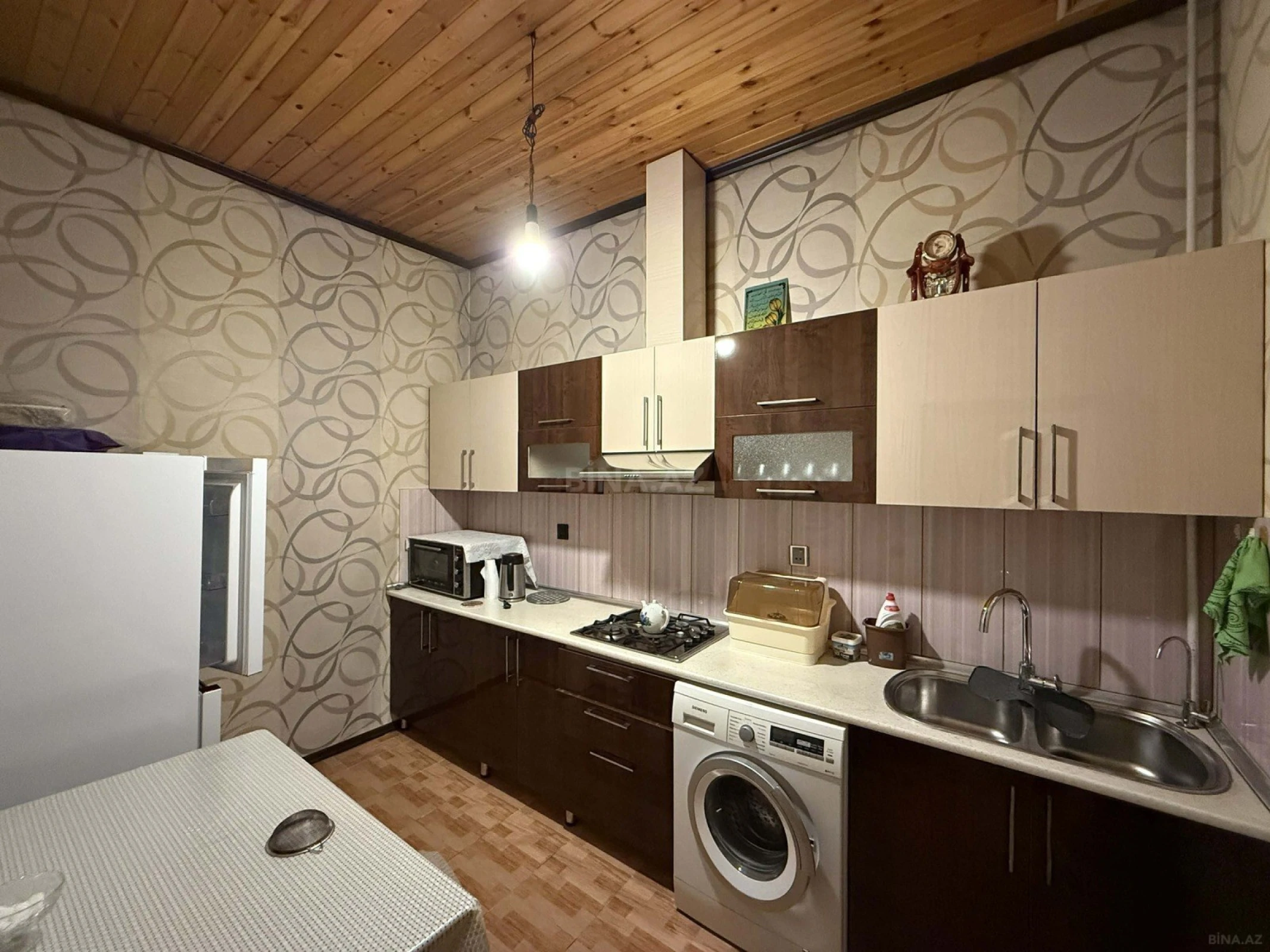 Kirayə verilir 2 otaqlı həyət evi 85 m²
