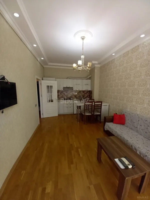 Kirayə verilir 2 otaqlı mənzil 50 m²