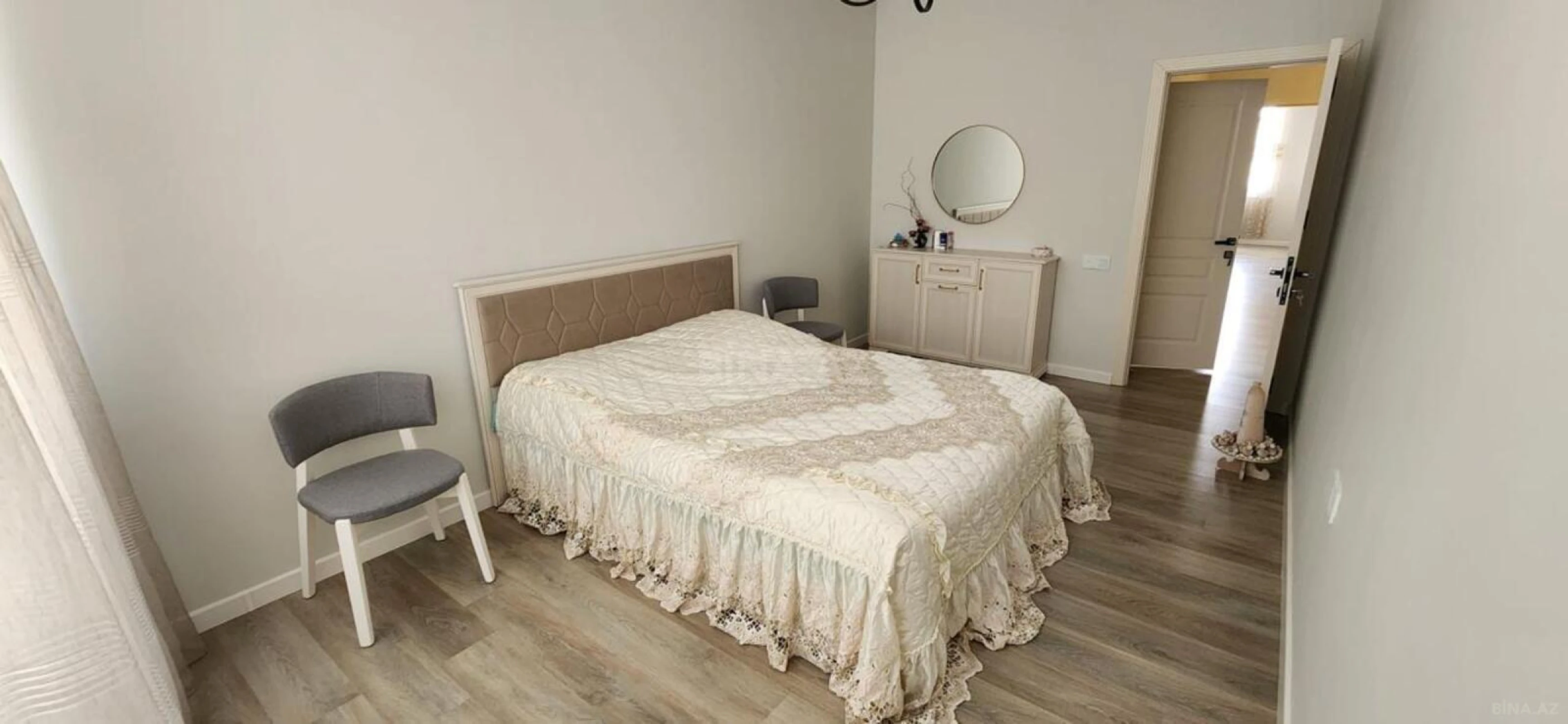 Satılır 2 otaqlı mənzil 70 m²