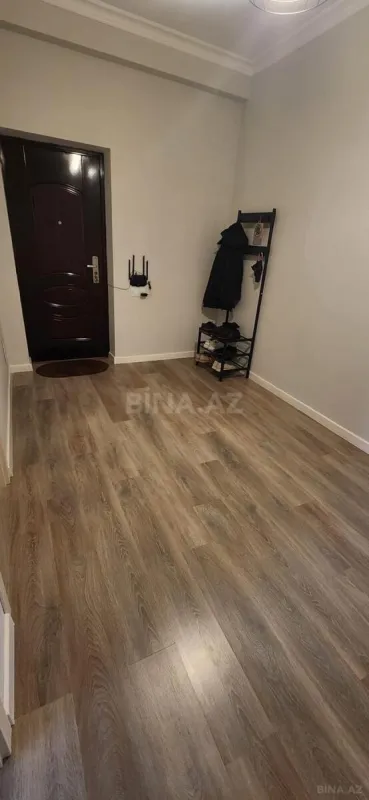 Satılır 2 otaqlı mənzil 70 m²